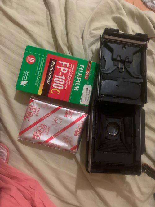 撕拉片2000元一盒，撕拉片2000元一盒
