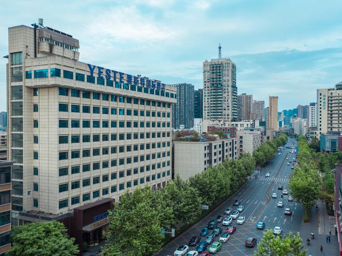 企业投资2亿开酒店，企业斥资两亿元打造豪华酒店