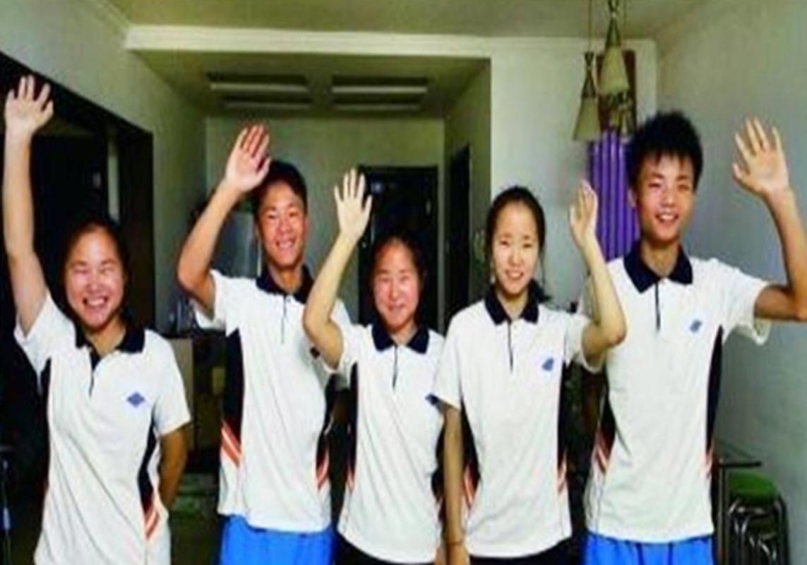 今晚澳门9点35分开什么生肖和五胞胎同时参加高考与五胞胎参加高考的结果